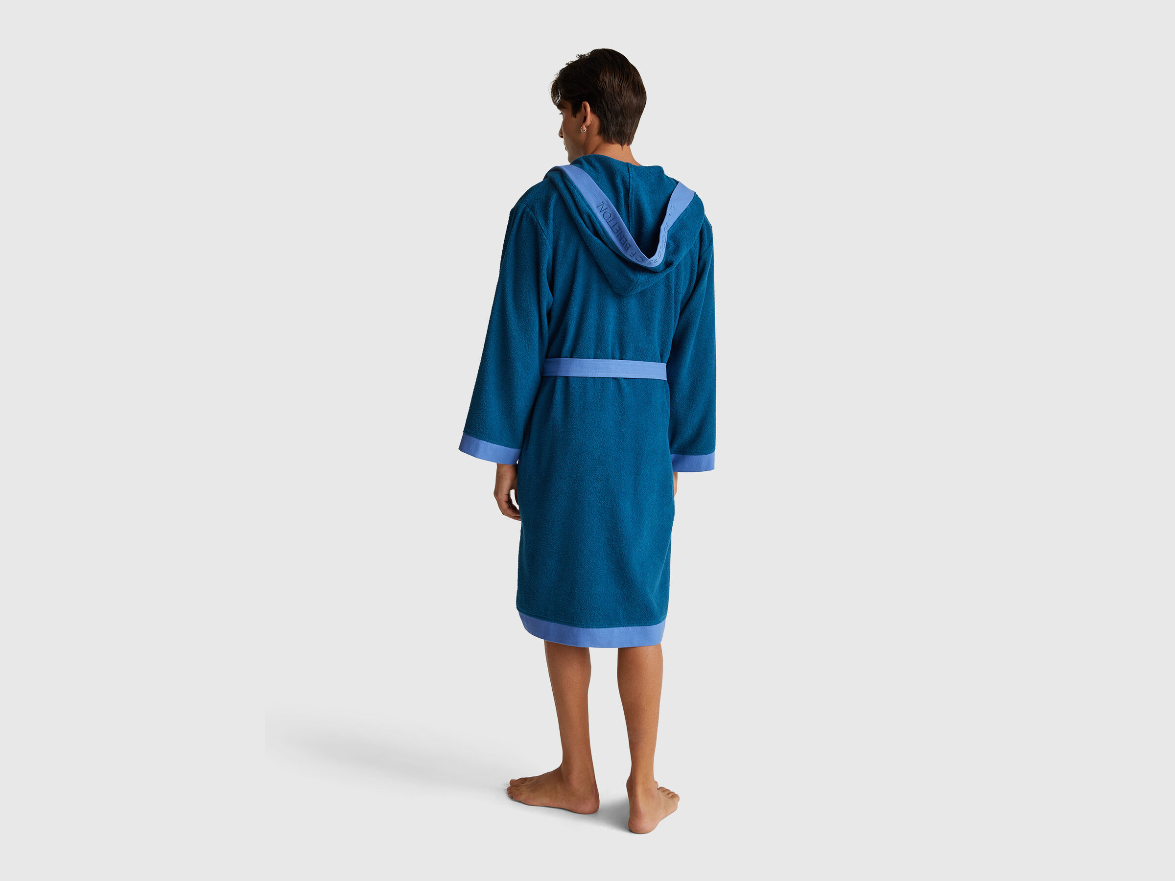 BATH GOWN image number 3